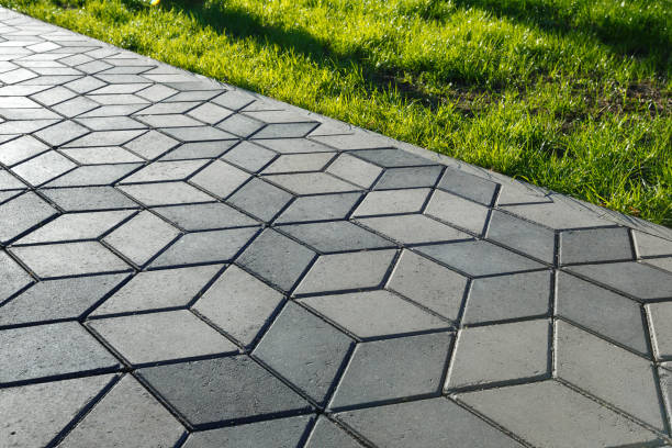 Best Driveway Pavers Near Me  in Castle Point, MO